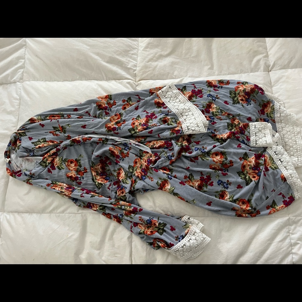 Floral Robe for expecting mamas